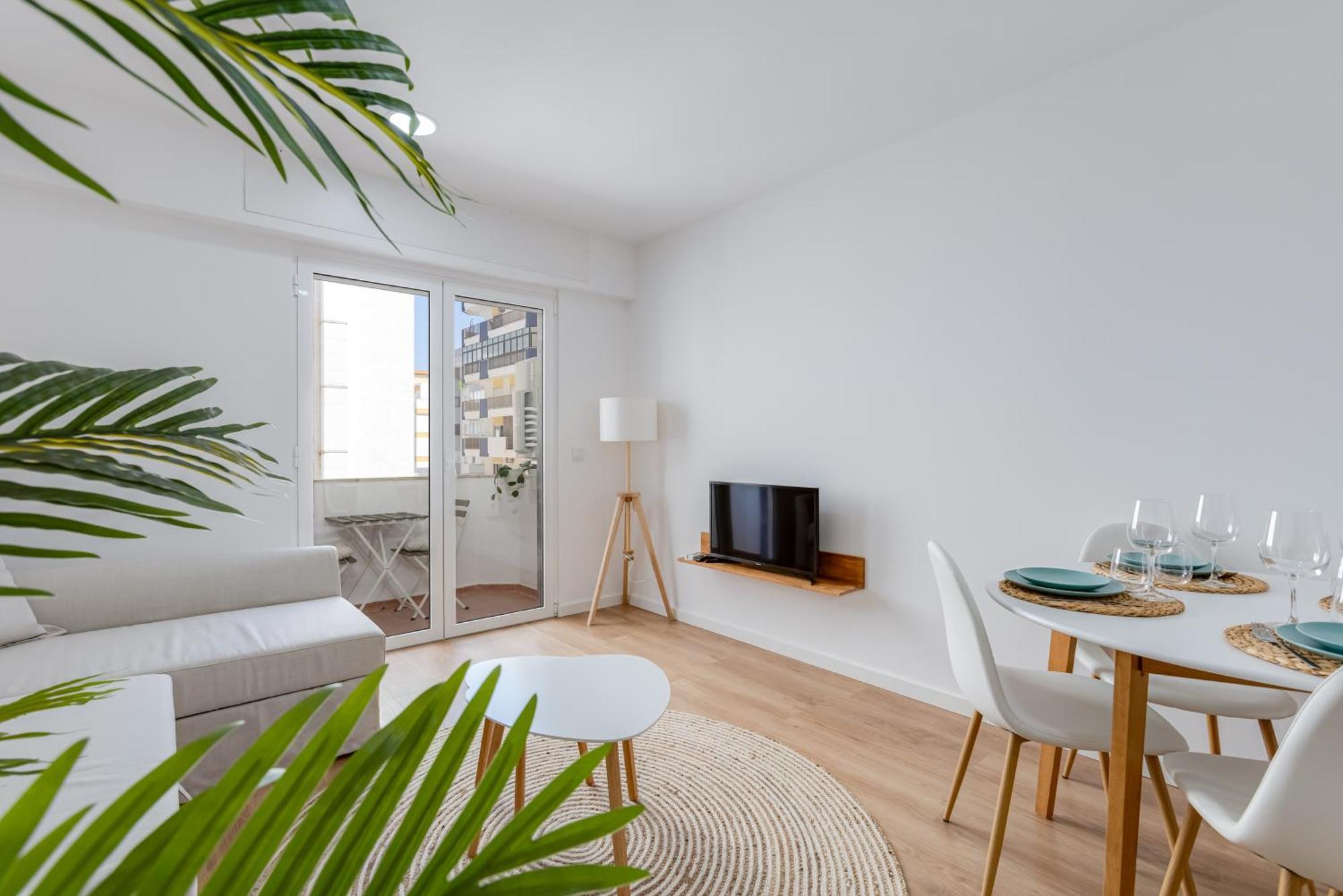 T2 Rosa Dos Ventos, A/C & Terrace - Casas & Papeis Daire Armação de Pêra Dış mekan fotoğraf