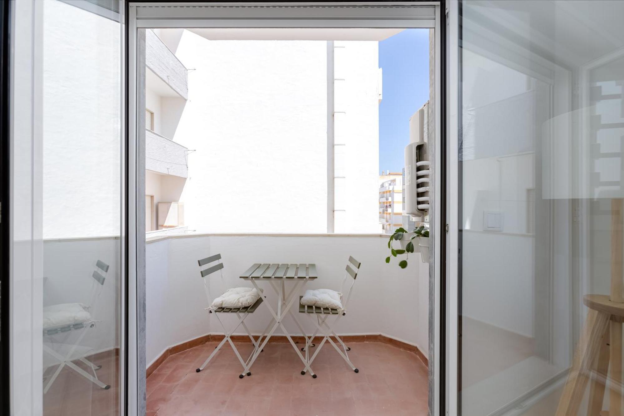 T2 Rosa Dos Ventos, A/C & Terrace - Casas & Papeis Daire Armação de Pêra Dış mekan fotoğraf
