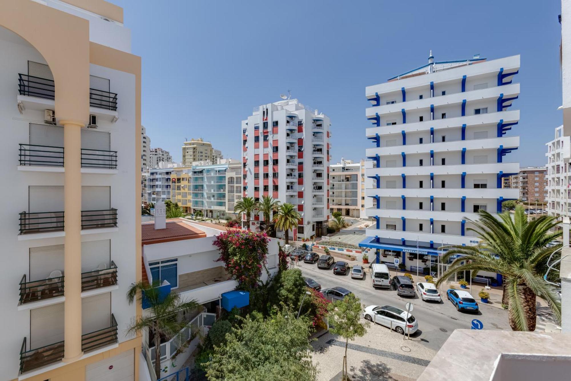 T2 Rosa Dos Ventos, A/C & Terrace - Casas & Papeis Daire Armação de Pêra Dış mekan fotoğraf